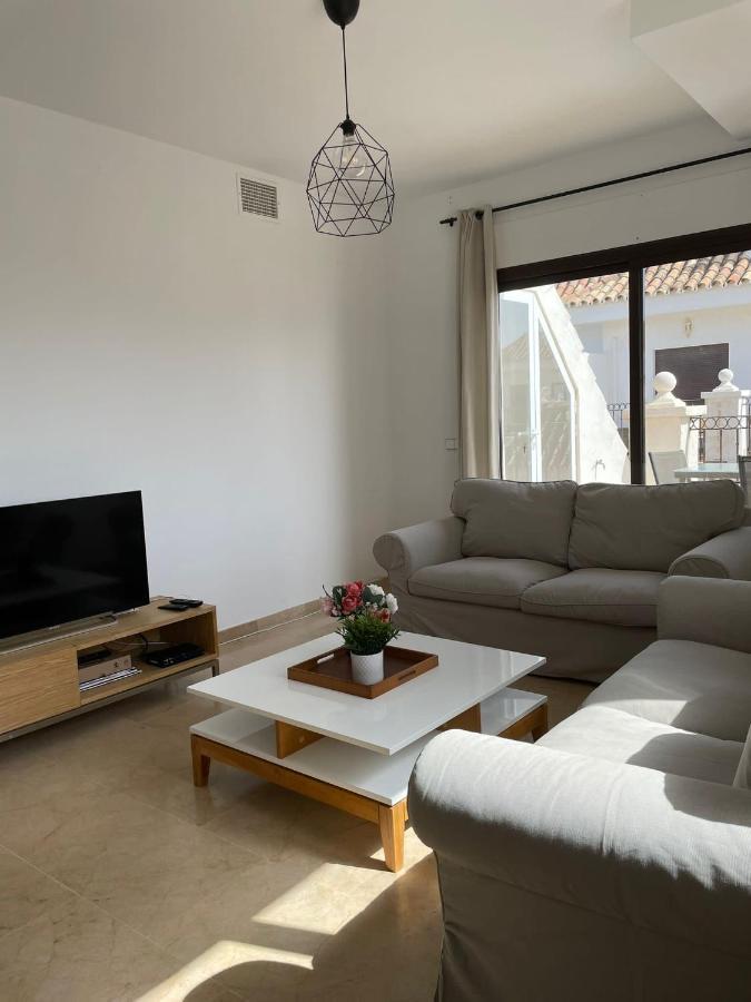 Penthouse Marina La Duquesa Apartment Манилва Екстериор снимка