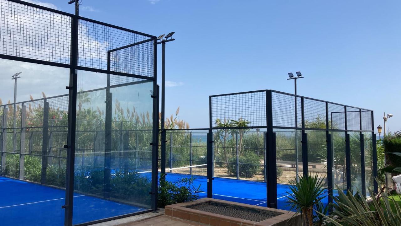 Penthouse Marina La Duquesa Apartment Манилва Екстериор снимка